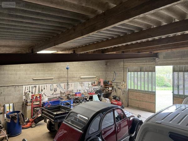 Garage - Parking à vendre à Beaupréau-en-Mauges dans le Maine-et-Loire (49510), ref : 49058-1531