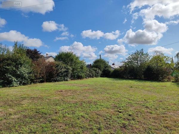 Terrain à Batir à vendre à Notre-Dame-d'Allençon dans le Maine-et-Loire (49380), ref :
