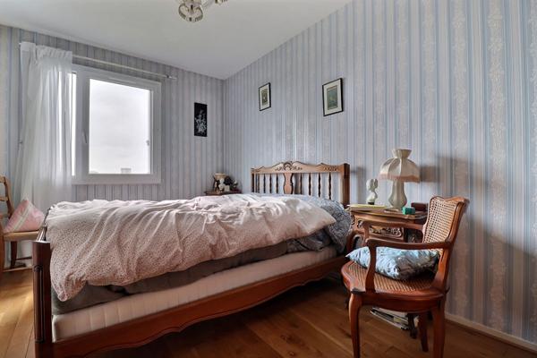 Appartement Colombes 2 pièce(s) 56.05 m2