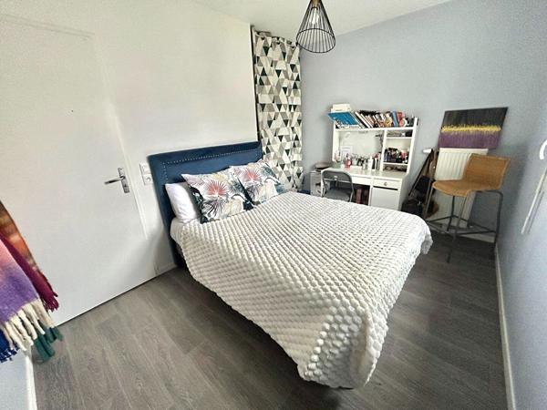 Appartement Poissy 5 pièce(s) 93.30 m2 €373 000 ** - Référence 8978