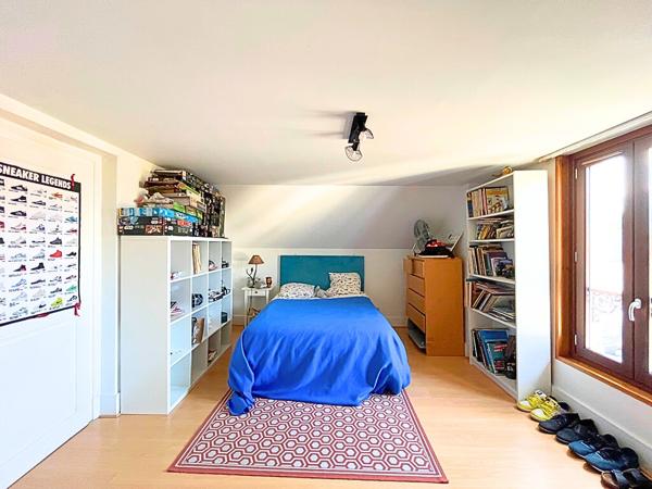 Maison 7 pièces - 207 m²