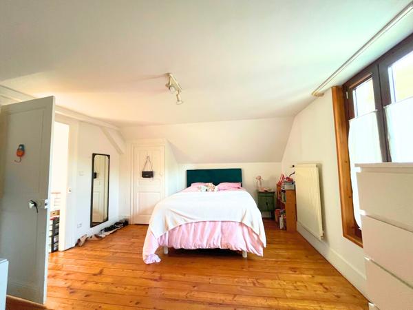 Maison 7 pièces - 207 m²