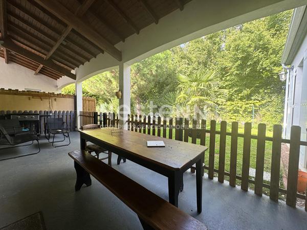 Entre Rochefort et Tonnay-Boutonne : Maison 3 chambres + 2 logements indépendants