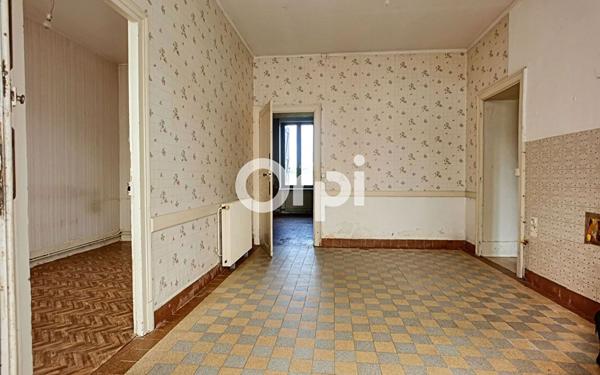 Maison à vendre    4 pièces •  Néris-les-Bains