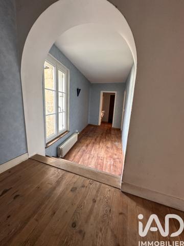Maison à vendre 6 pièces 181 m² La Chartre-sur-le-Loir