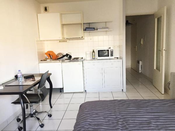 APPARTEMENT T1,  
Nantes 44000