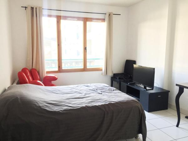 APPARTEMENT T1,  
Nantes 44000