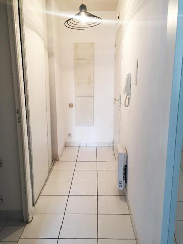 APPARTEMENT T1,  
Nantes 44000