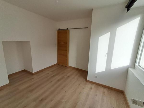 Maison Pusey 5 pièces 126 m2 185 000 euros