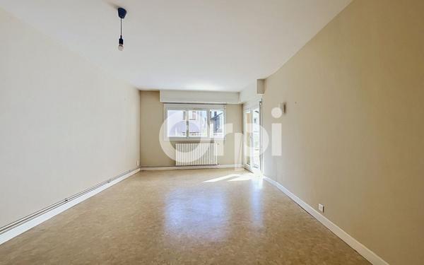 Appartement à louer    3 pièces •  Brive-la-Gaillarde