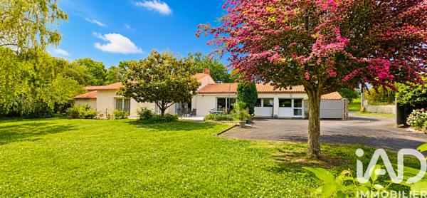 Maison à vendre 8 pièces 200 m² Vertou