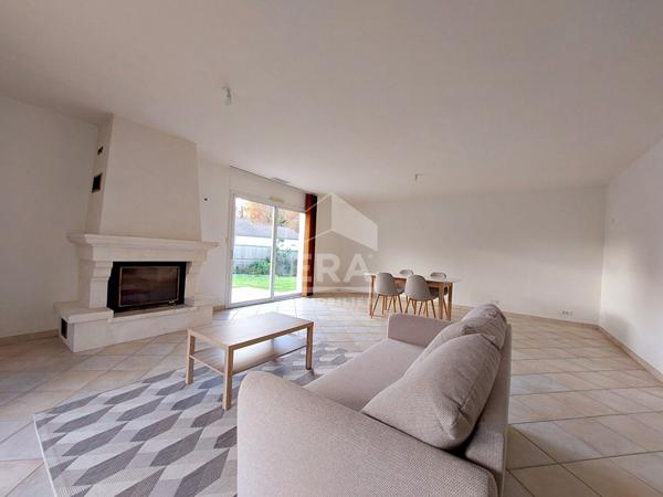 MAISON PROCHE CENTRE-VILLE DE BREUILLET - 4 CHAMBRES - PLAIN-PIED