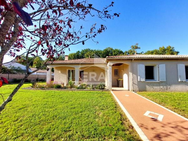 MAISON PROCHE CENTRE-VILLE DE BREUILLET - 4 CHAMBRES - PLAIN-PIED