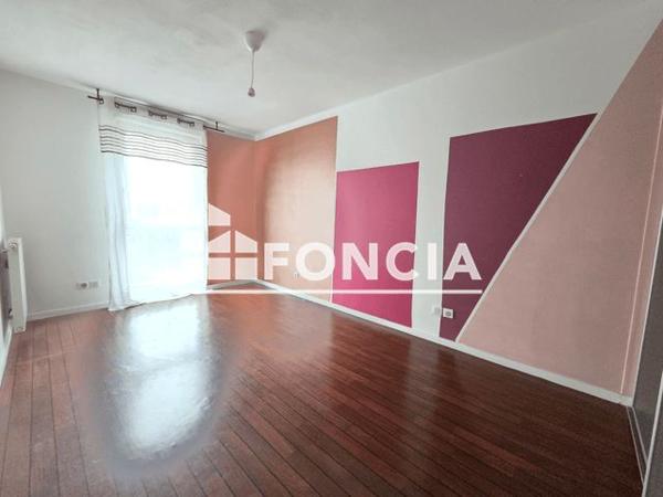 Location Appartement 3 pièces 67.39 m² - MONTEE A Grenoble 38100