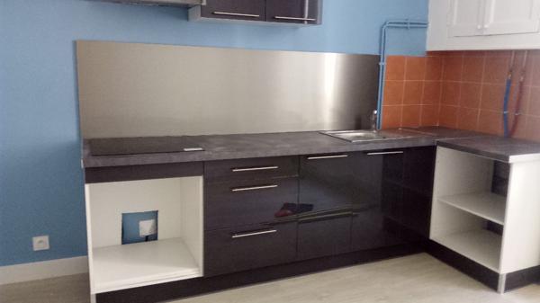 BEDARIEUX - Appartement 2 pièce(s) - 33 m² - 410 € CC