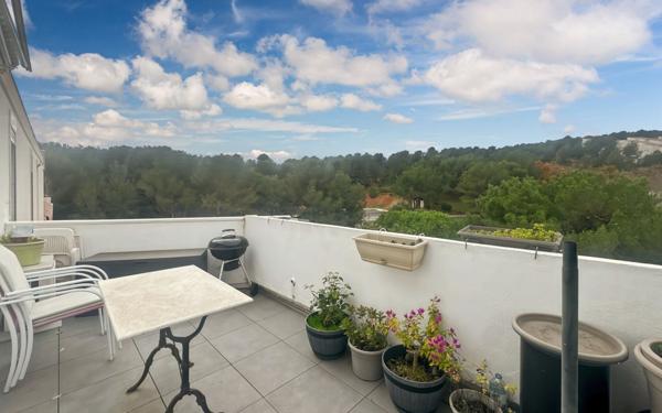 Appartement à vendre    2 pièces •  Martigues