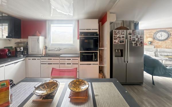 Appartement à vendre    2 pièces •  Martigues