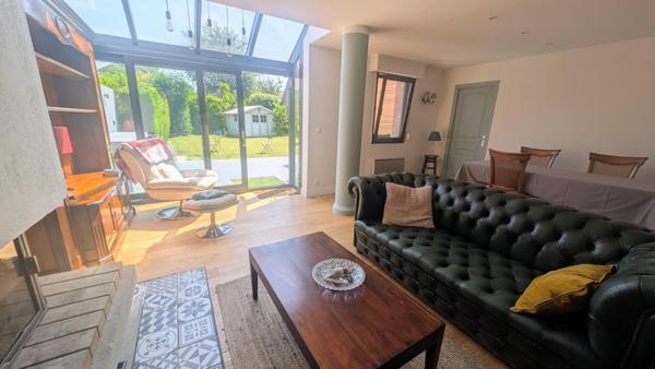 Maison à VILLENEUVE-D'ASCQ, 59650 - 6 pièces 134m²