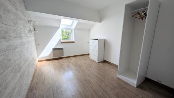 Maison à VILLENEUVE-D'ASCQ, 59650 - 6 pièces 134m²