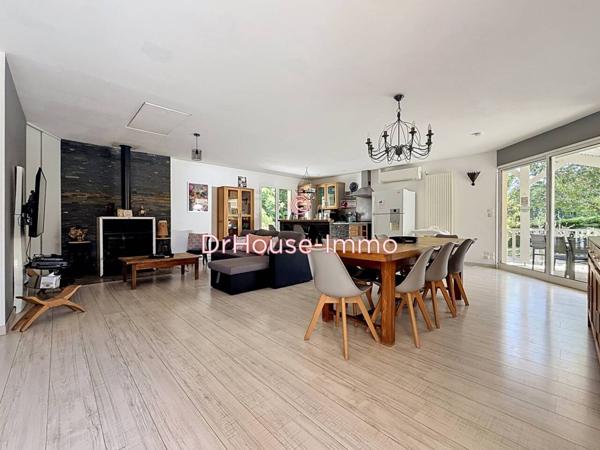 Maison à louer 6 pièces de 135 m²