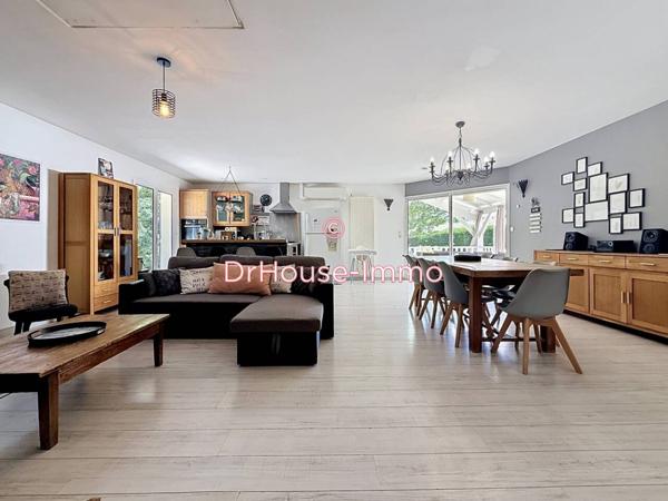 Maison à louer 6 pièces de 135 m²
