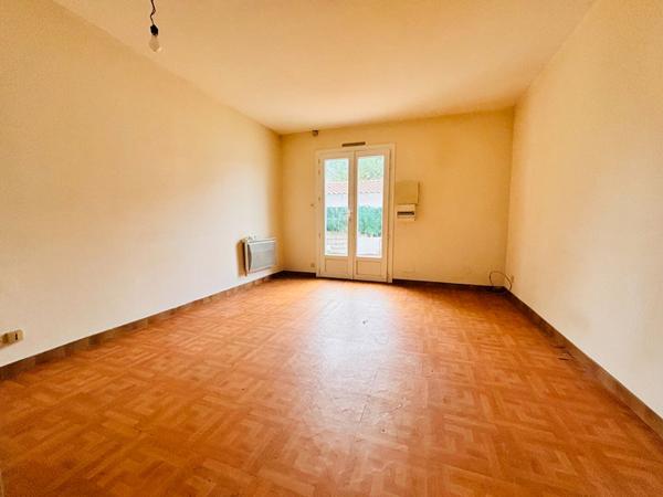 ENTRE PLAGE ET COMMERCES