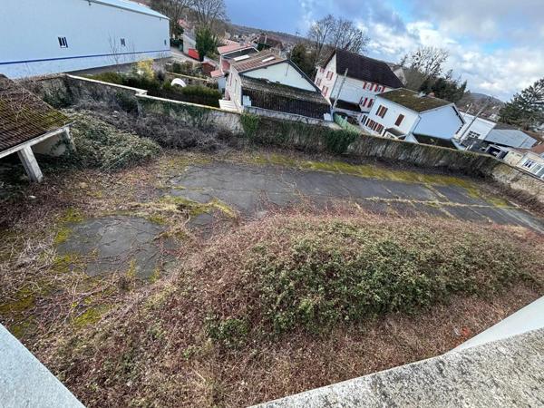 Immeuble à vendre 1200m²