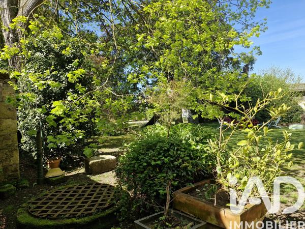 Maison à vendre 9 pièces 321 m² Castillon-la-Bataille