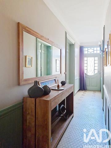 Maison à vendre 9 pièces 321 m² Castillon-la-Bataille