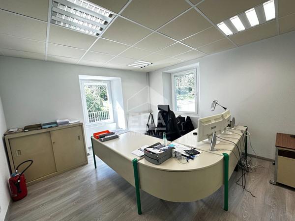 Ensemble immobilier à usage professionnel ou d'habitation, Sisteron, Alpes de Haute Provence