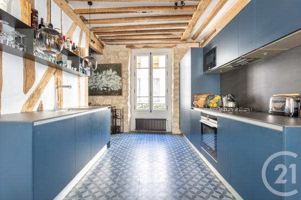 Appartement F4 à vendre  3 pièces - 85,12 m 2   PARIS  - 75003