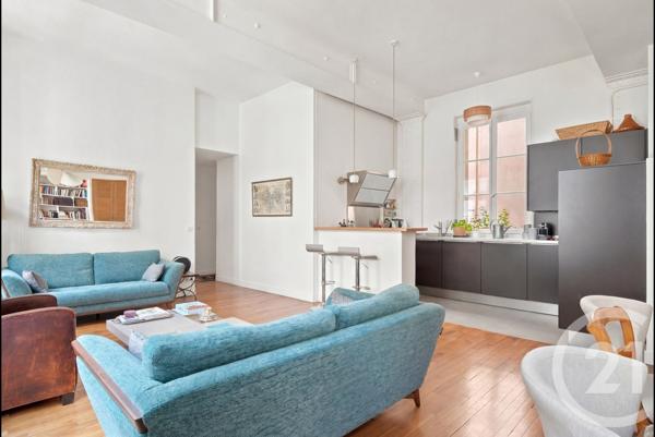 Appartement F4 à vendre  3 pièces - 85,12 m 2   PARIS  - 75003