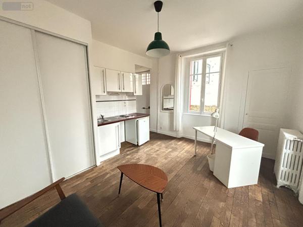 Appartement à louer à Rennes en Ille-et-Vilaine (35000), ref : 811   
NORD SAINT MARTIN