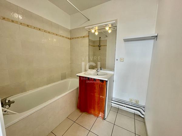 Appartement au coeur du bourg de Treillières avec ascenseur-45m²