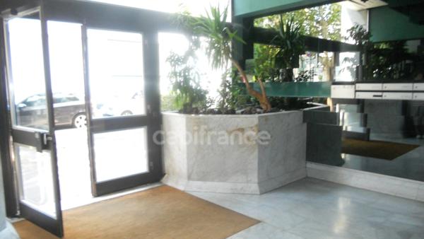 Appartement à vendre 1 pièces +cave MARSEILLE Prado 8EME ARRONDISSEMENT (13)