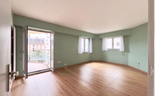 Appartement à vendre    2 pièces • 51,52 m2 Paris 15