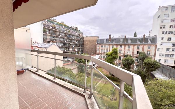 Appartement à vendre    2 pièces • 51,52 m2 Paris 15
