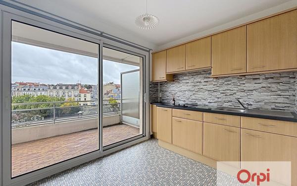 Appartement à louer    1 pièce • 27,03 m2 Montluçon