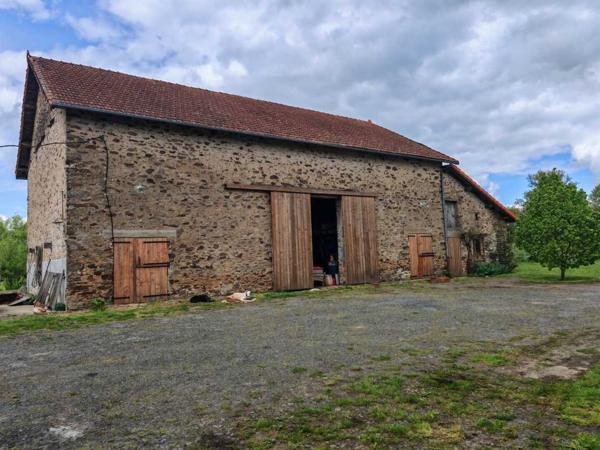 Maison ancienne - La coquille Corps de ferme avec 8 hectares et dépendances – Parc Périgord Limousin