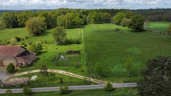 Maison ancienne - La coquille Corps de ferme avec 8 hectares et dépendances – Parc Périgord Limousin