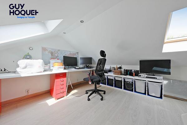 Maison 5 chambres à Combs-la-Ville
