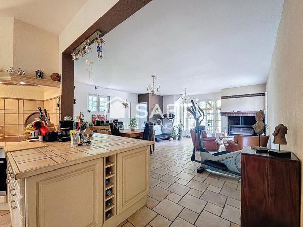 GRANDE MAISON FAMILIALE