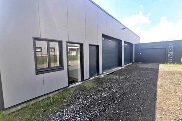 Local Commercial 5 pièces - 300 m²