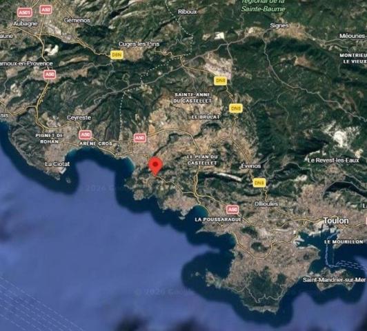 Saint-Cyr-sur-Mer: Belle propriété avec aperçu mer