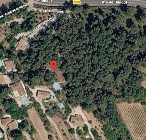 Saint-Cyr-sur-Mer: Belle propriété avec aperçu mer