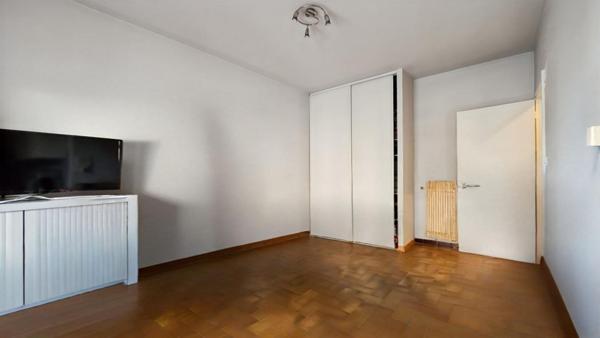 PROPRIANO HYPER CENTRE STUDIO AVEC BALCON