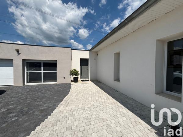 Maison à vendre 6 pièces 138 m² Domessin