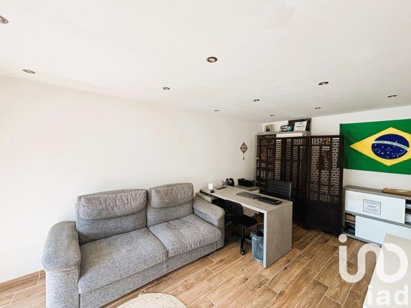 Maison à vendre 6 pièces 138 m² Domessin