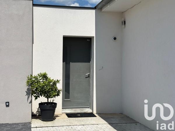 Maison à vendre 6 pièces 138 m² Domessin