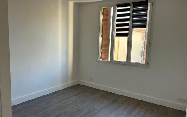 Appartement à louer    3 pièces •  Plan-d'Orgon